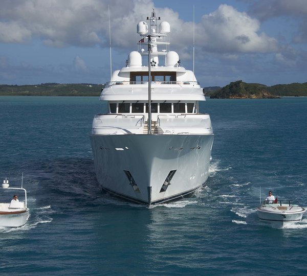 St Vincent Yacht Charters | The Complete 2024 & 2025 Guide by CHARTERWORLD